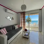 Roca Chica. - First Line Daire Torremolinos